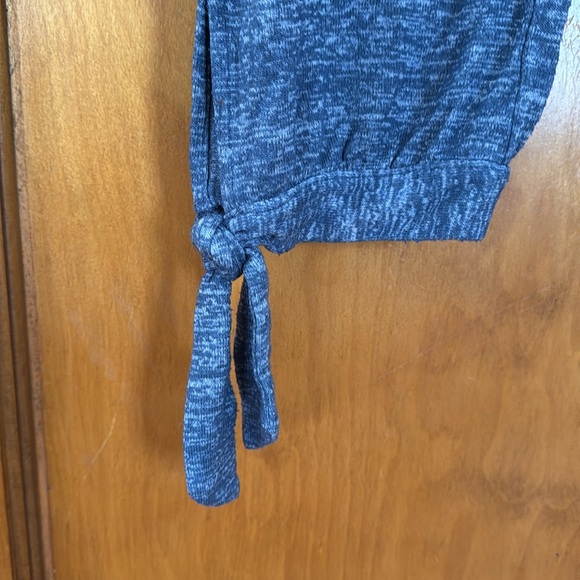 UGG lounge set - Picture 5 of 6